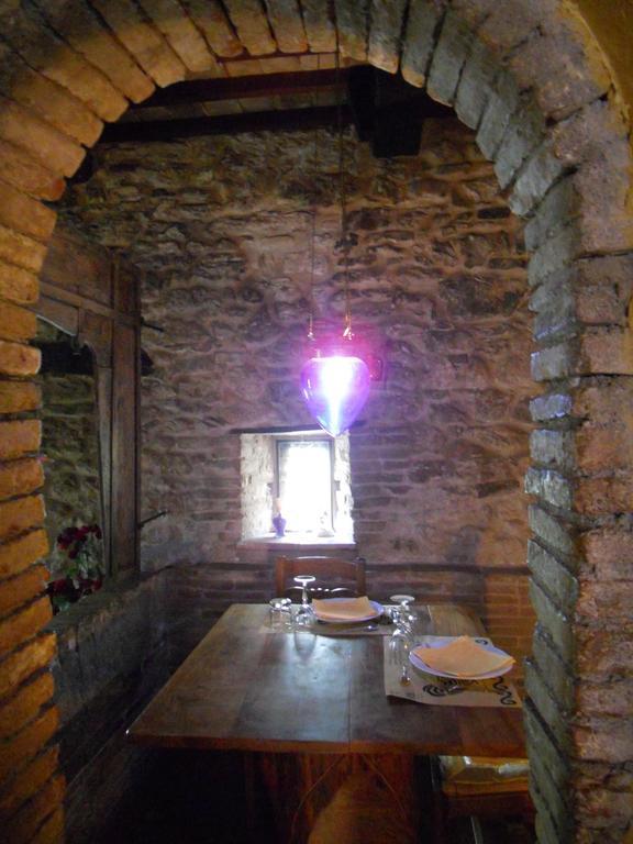 Il Giardino Degli Ulivi Villa Castelraimondo Екстериор снимка