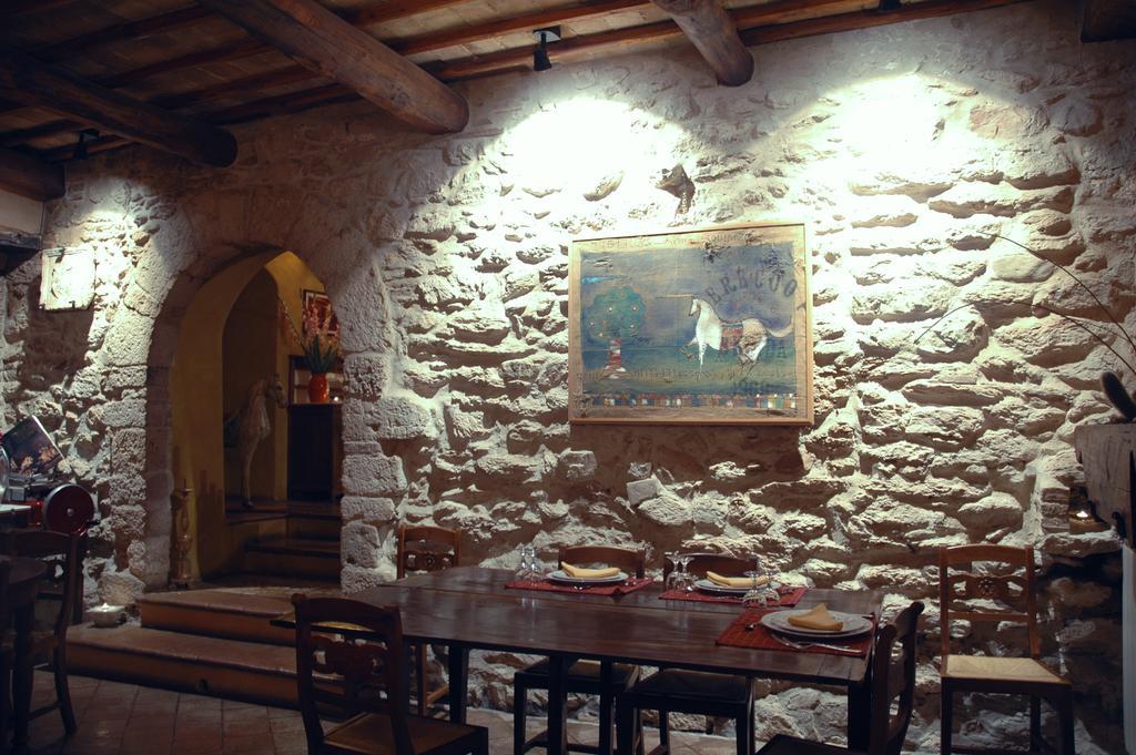 Il Giardino Degli Ulivi Villa Castelraimondo Екстериор снимка